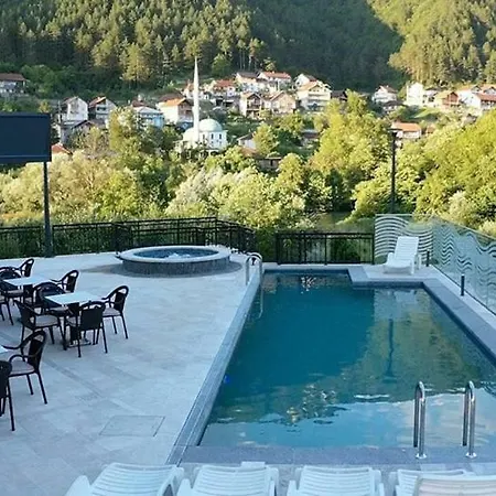 Novalic ホテル コニツ